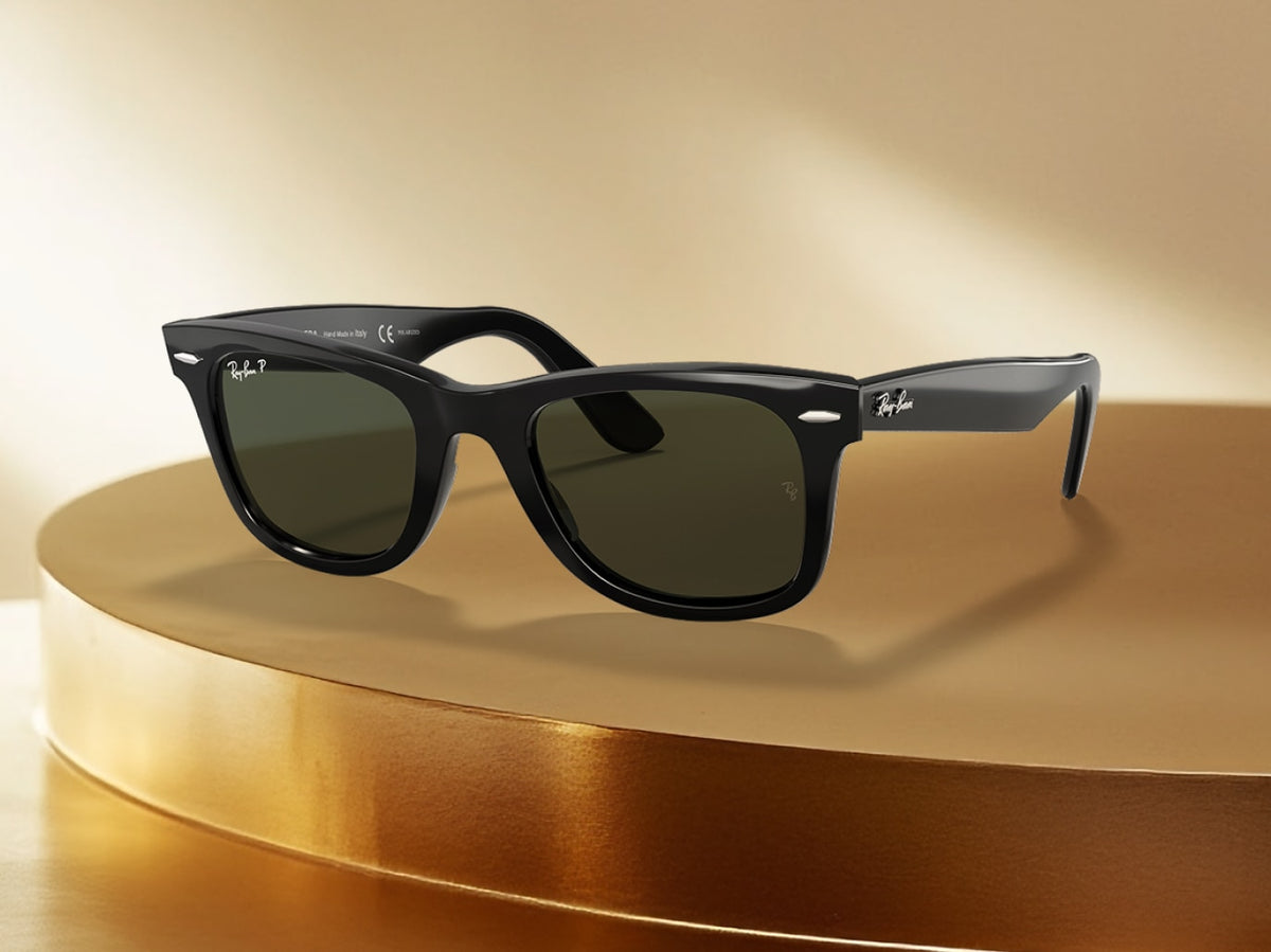 Ray-Ban Original Wayfarer RB2140 901/58 50 Polarised Sunglasses