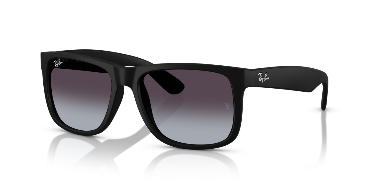 Ray-Ban Justin RB4165 601/8G 50 sunglasses, three-quarter view