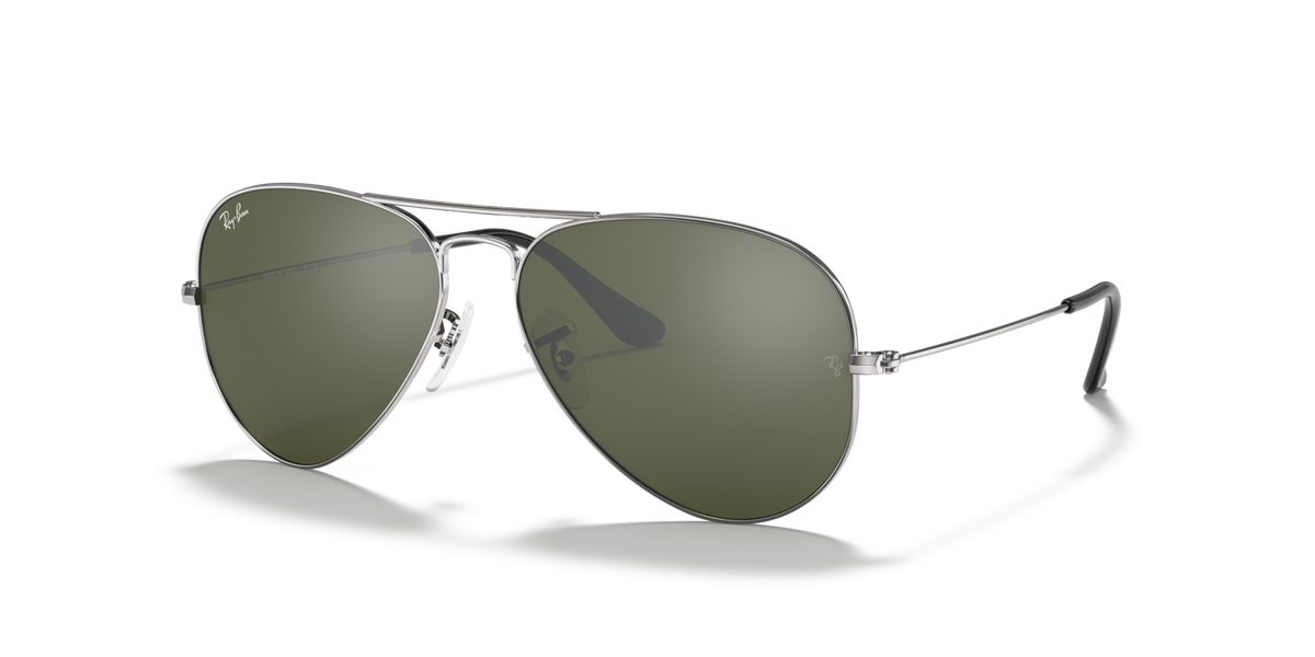 Ray-Ban Aviator Classic RB3025 003/40 62 sunglasses, three-quarter view