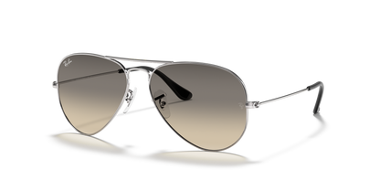 Ray-Ban Aviator Classic RB3025 003/32 58 sunglasses, three-quarter view