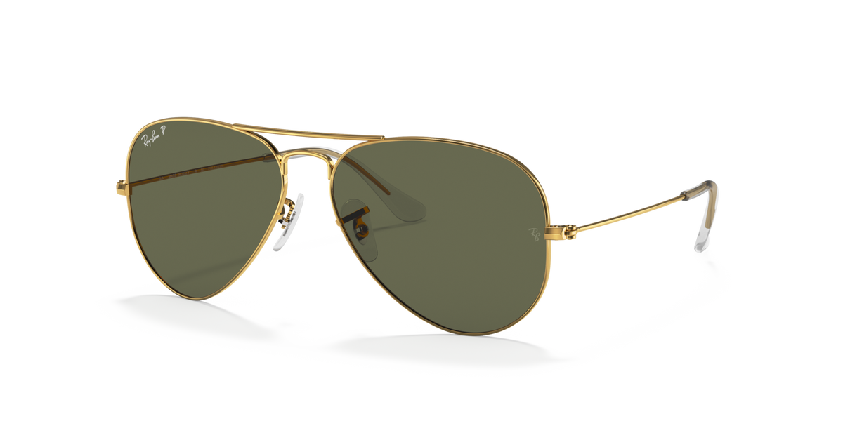 Ray-Ban Aviator Classic RB3025 001/58 62 sunglasses, three-quarter view