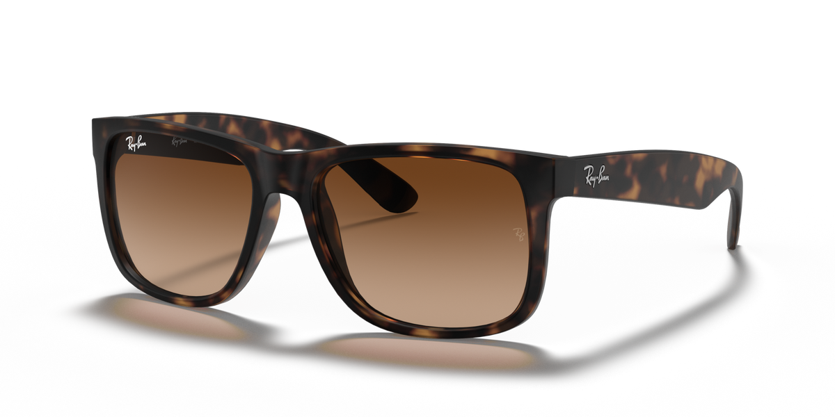 Ray-Ban Justin RB4165 710/13 55 sunglasses, three-quarter view