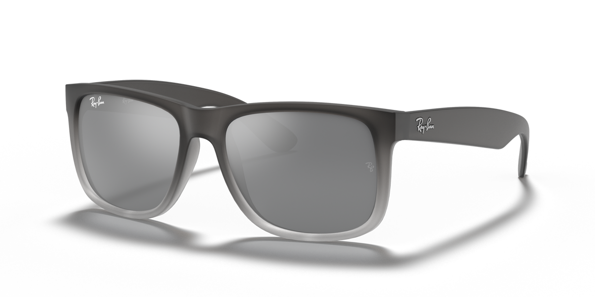 Ray-Ban Justin RB4165 852/88 55 sunglasses, three-quarter view