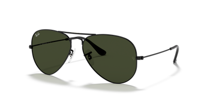 Ray-Ban Aviator Classic RB3025 L2823 58 sunglasses, three-quarter view