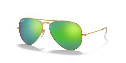 Ray-Ban Aviator Classic RB3025 112/19 62 sunglasses, three-quarter view