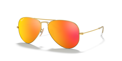 Ray-Ban Aviator Classic RB3025 112/4D 58 sunglasses, three-quarter view