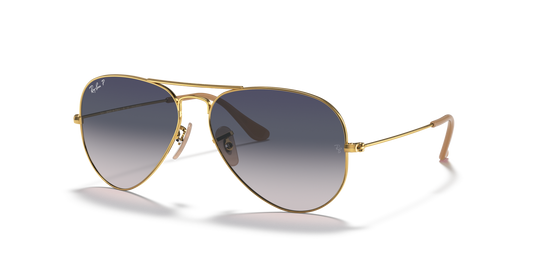 Ray-Ban Aviator Classic RB3025 001/78 58 sunglasses, three-quarter view