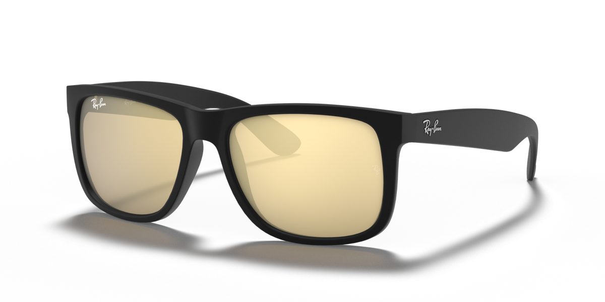 Ray-Ban Justin RB4165 622/5A 55 sunglasses, three-quarter view