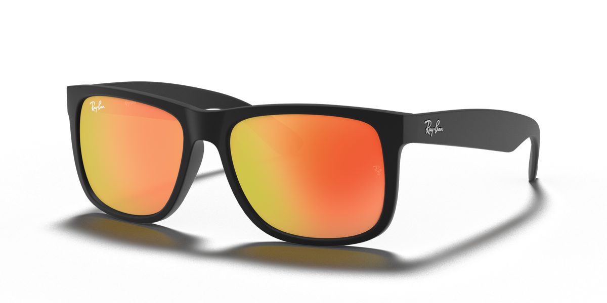 Ray-Ban Justin RB4165 622/6Q 55 sunglasses, three-quarter view