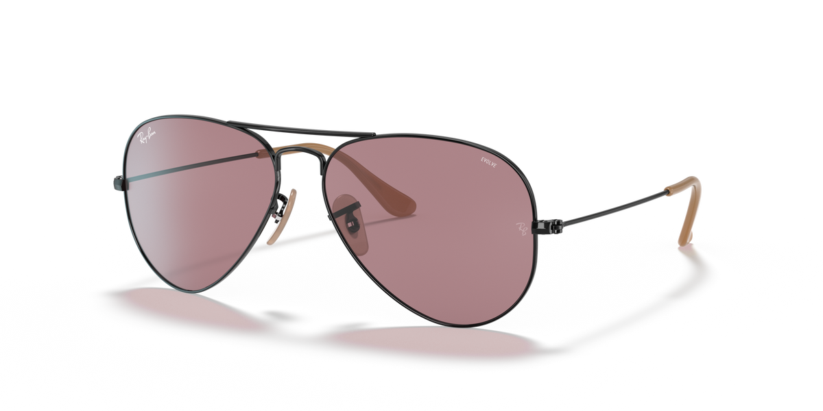 Ray-Ban Aviator Classic RB3025 9066Z0 58 sunglasses, three-quarter view