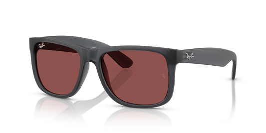 Ray-Ban Justin RB4165 687375 sunglasses, three-quarter view