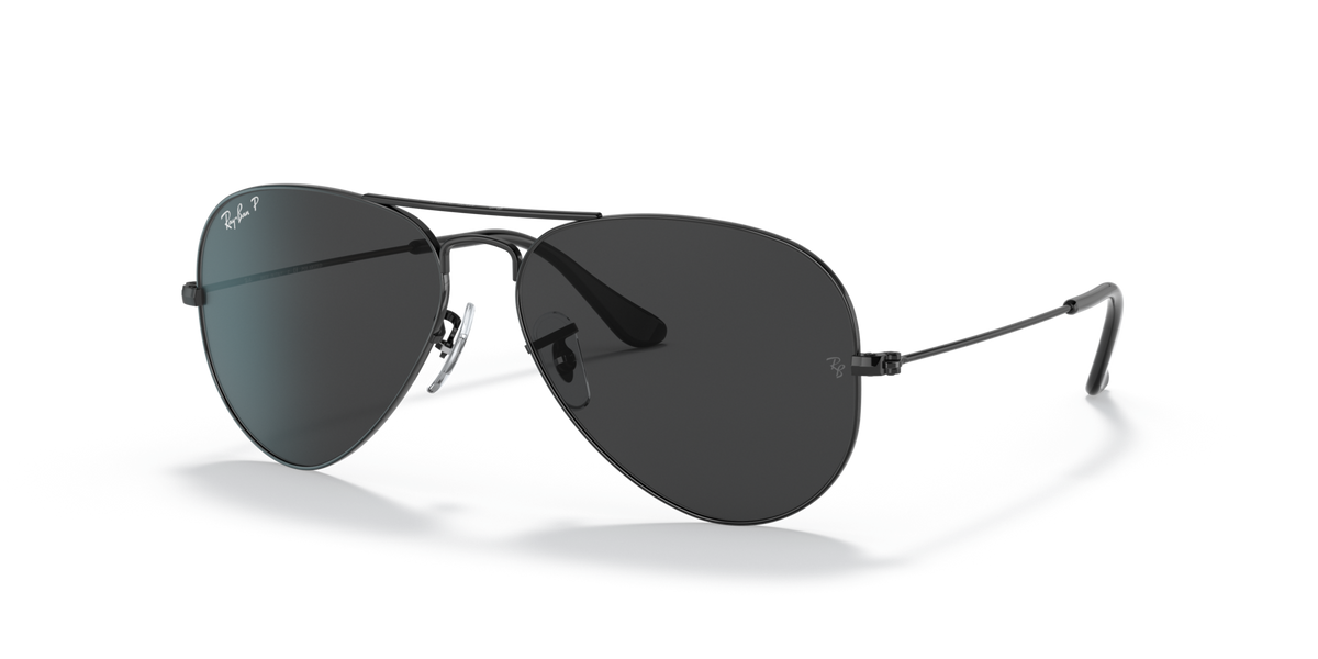 Ray-Ban Aviator Classic RB3025 002/48 58 sunglasses, three-quarter view