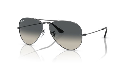 Ray-Ban Aviator Classic RB3025 004/71 58 sunglasses, three-quarter view