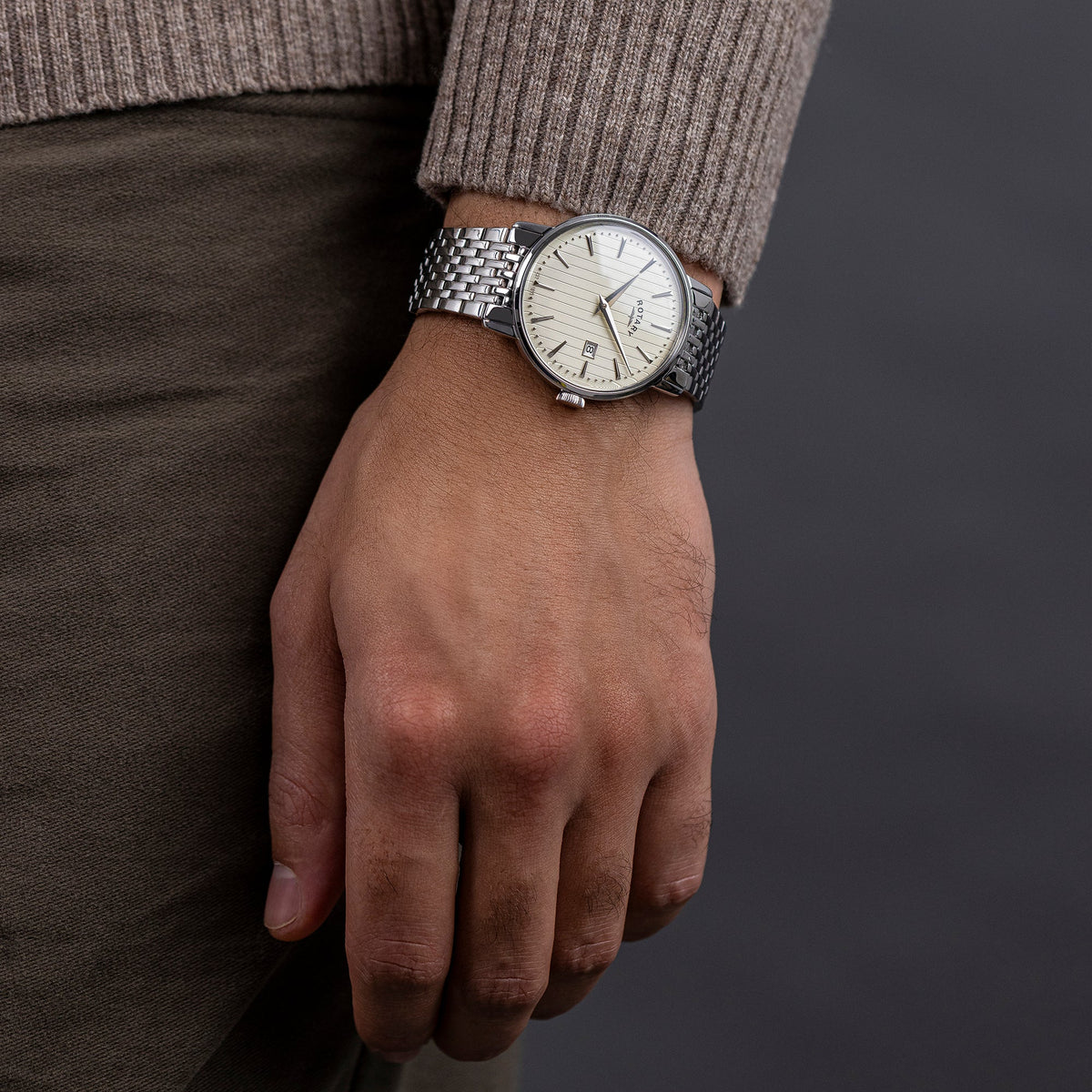 Rotary 1895 RGB10049/31 worn on the wrist